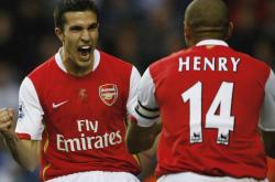 哈兰德连续十场比赛得分超过晋级下一阶段，切尔西不断突破！观众掌声雷动